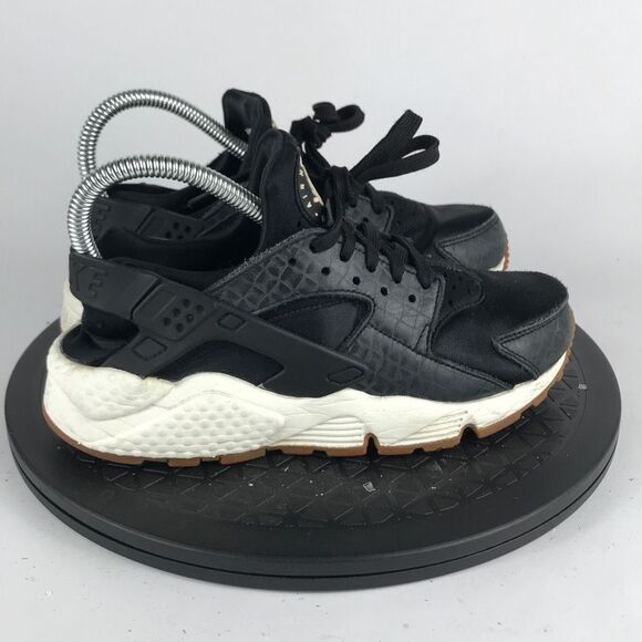Nike Air Huarache Run Black/White/Gum Running Shoes 3020450-104 Women’s Size 6.5 - Picture 4 of 12
